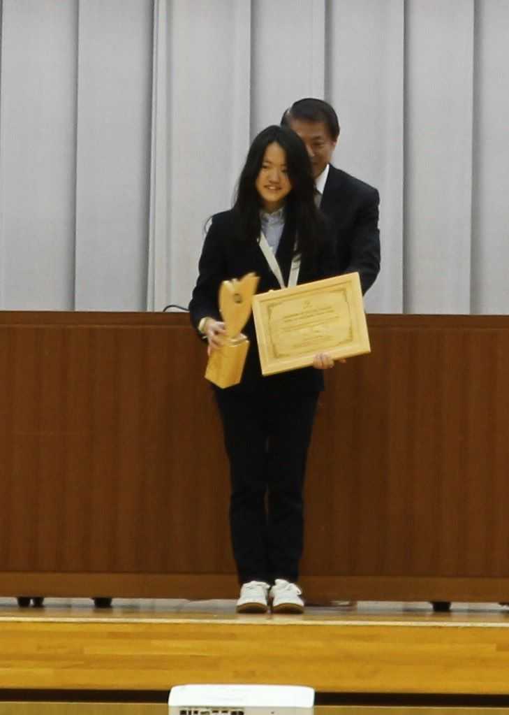 080325 修了式・表彰・離任式 (25).JPG